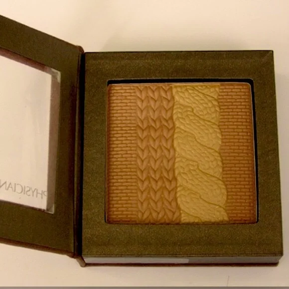 Physician’s Formula Bronzer - Picture 6 of 6
